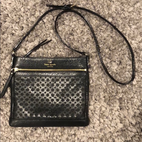 kate spade Handbags - Kate Spade Black Leather Crossbody